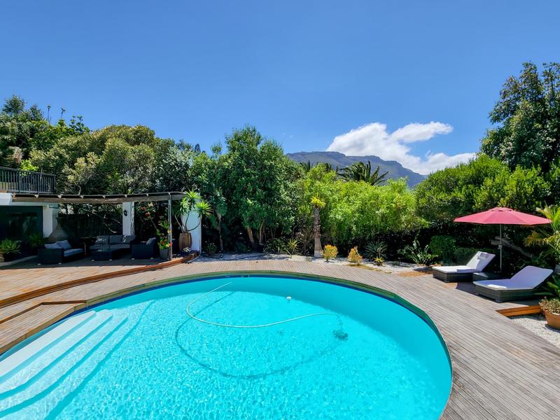 5 Bedroom Property for Sale in Helgarda Estate Western Cape